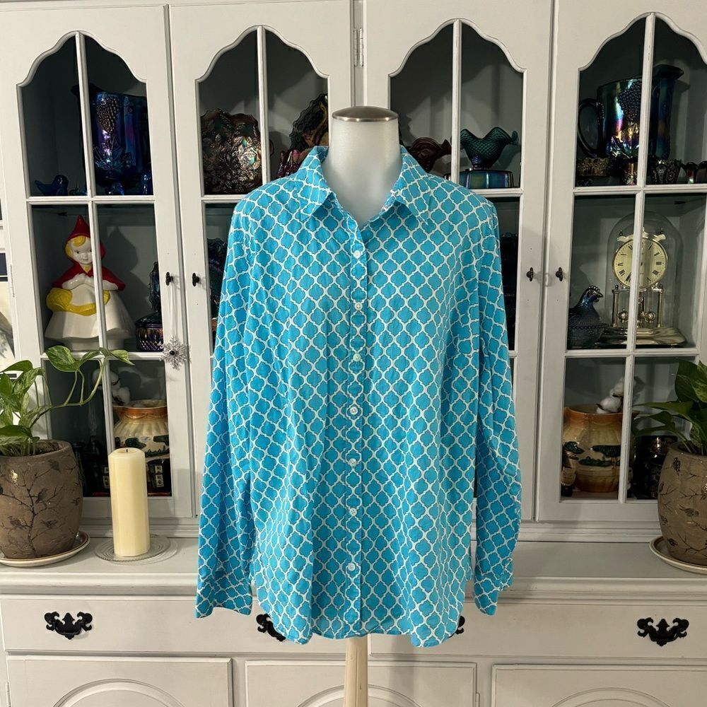 Crown & Ivy Plus Size Cotton Blue Button-Down Top Size 3X